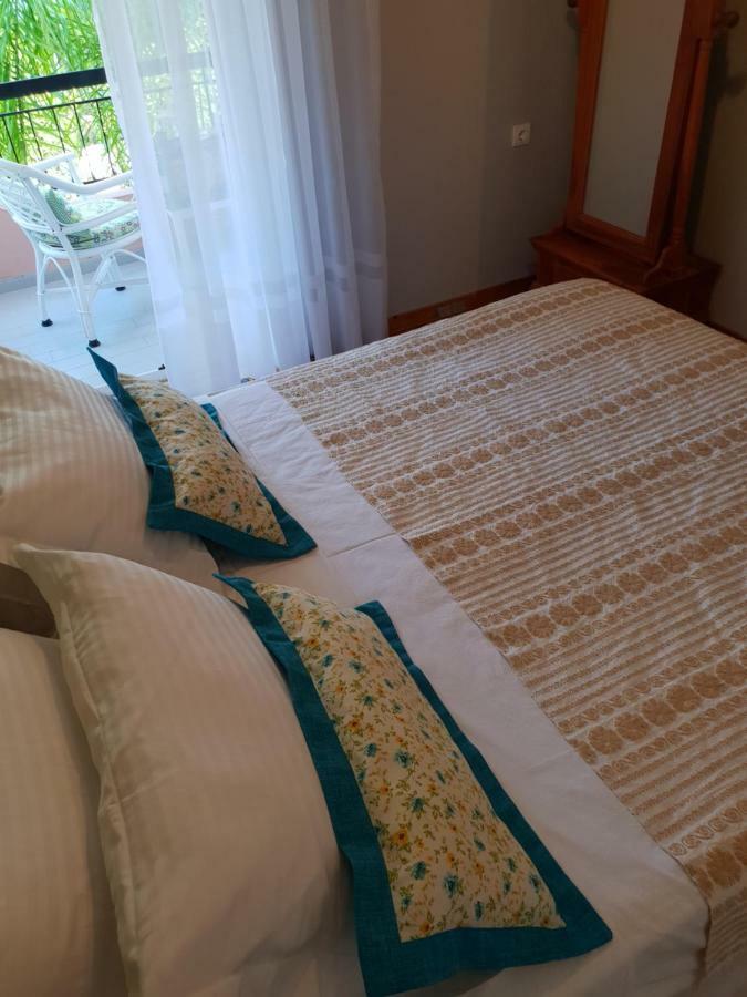 The Jasmine House Villa เปรเวซา ภายนอก รูปภาพ